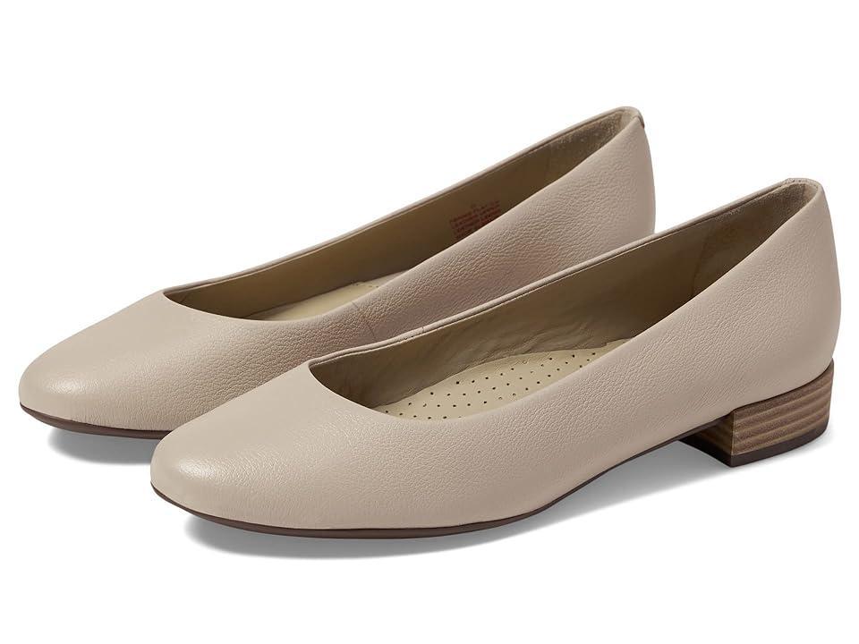 Marc Joseph New York Ferris Flat 2.0 (Nude Napa Soft) Women's Flat Shoes Product Image