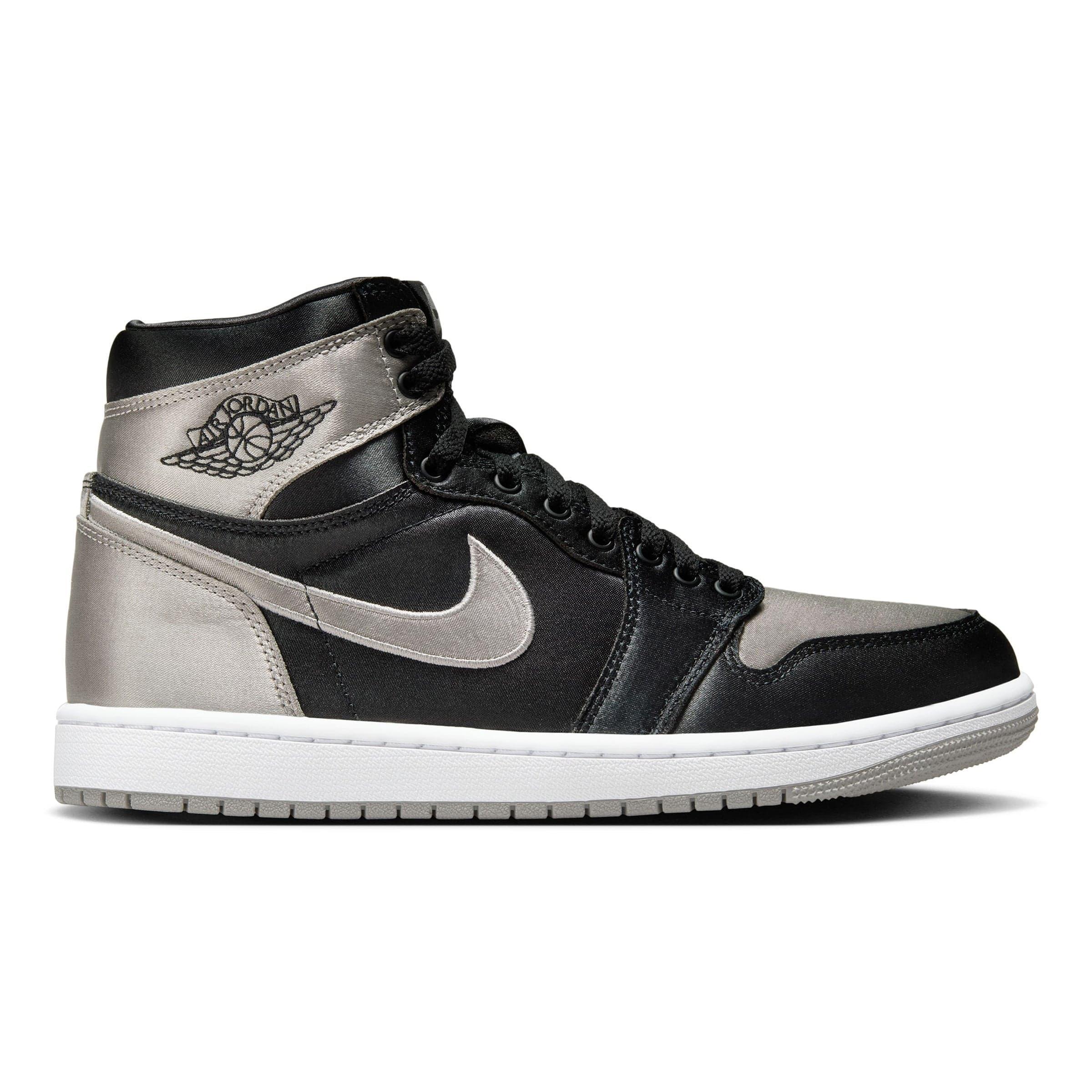 WOMEN'S AIR JORDAN 1 RETRO HIGH OG Female Product Image