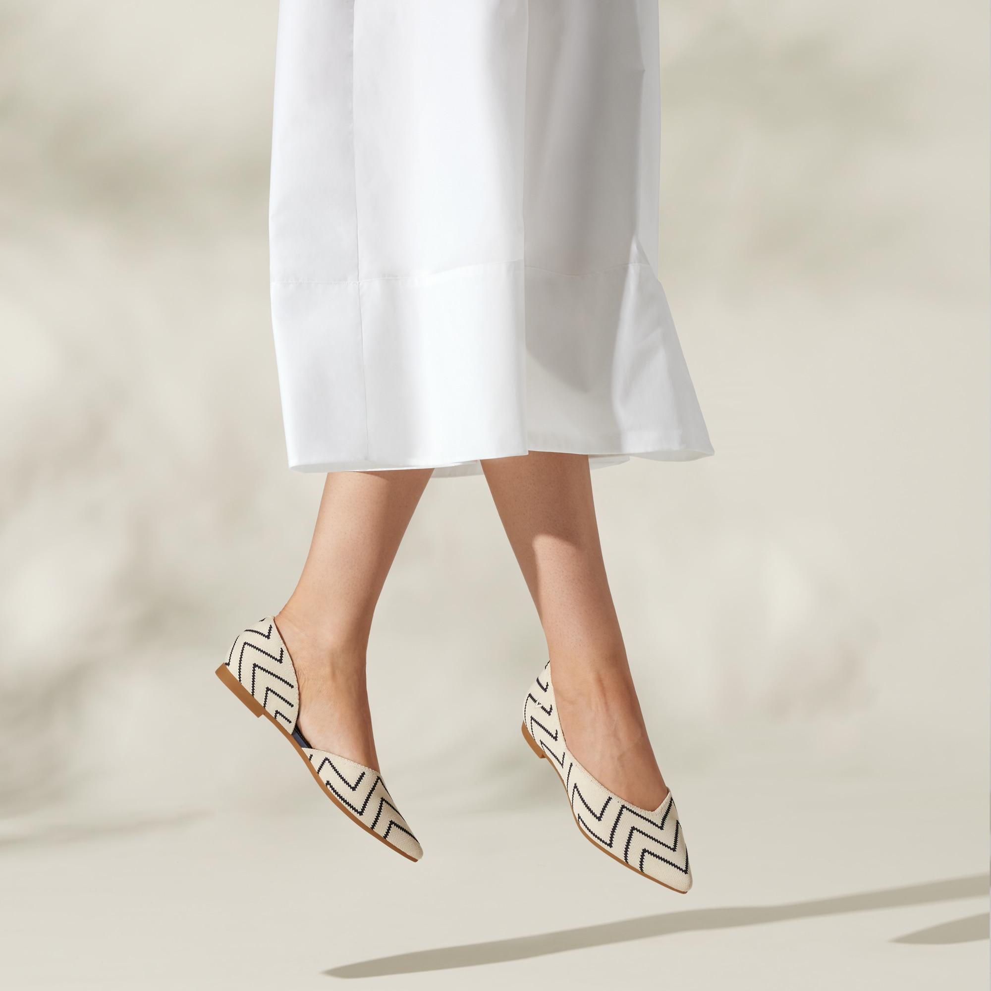 Pointed-Toe Flats (Melia) Product Image