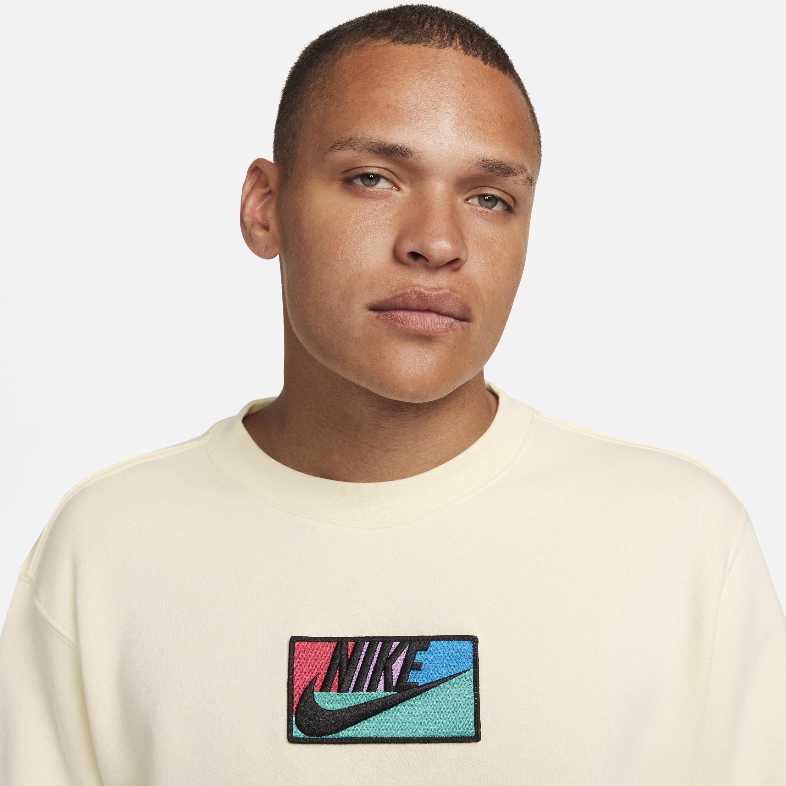 Nike Men's Club Fleece Crew Product Image