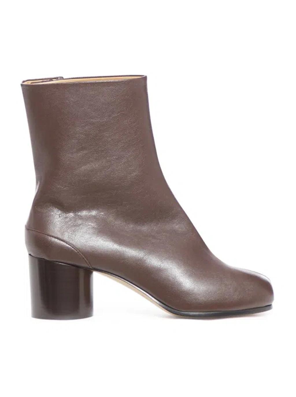 Boots Shoes In Brown product image