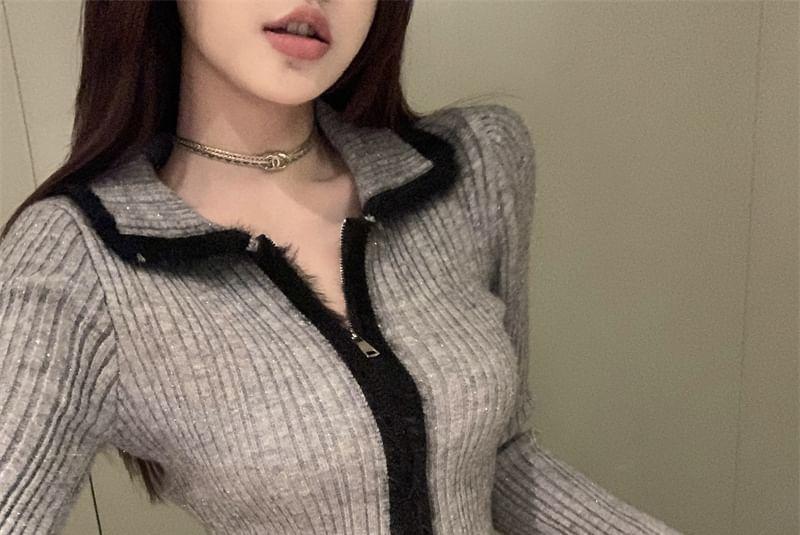 Collared Contrast Fluffy Trim Zip-Up Crop Cardigan Product Image