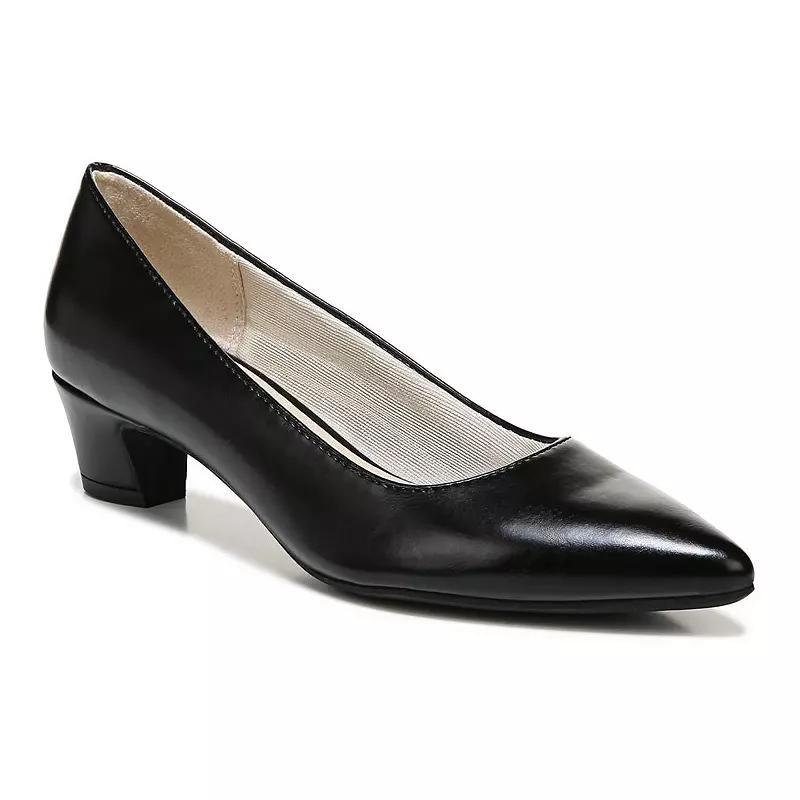 LifeStride Minx Pointed Toe Pump Product Image