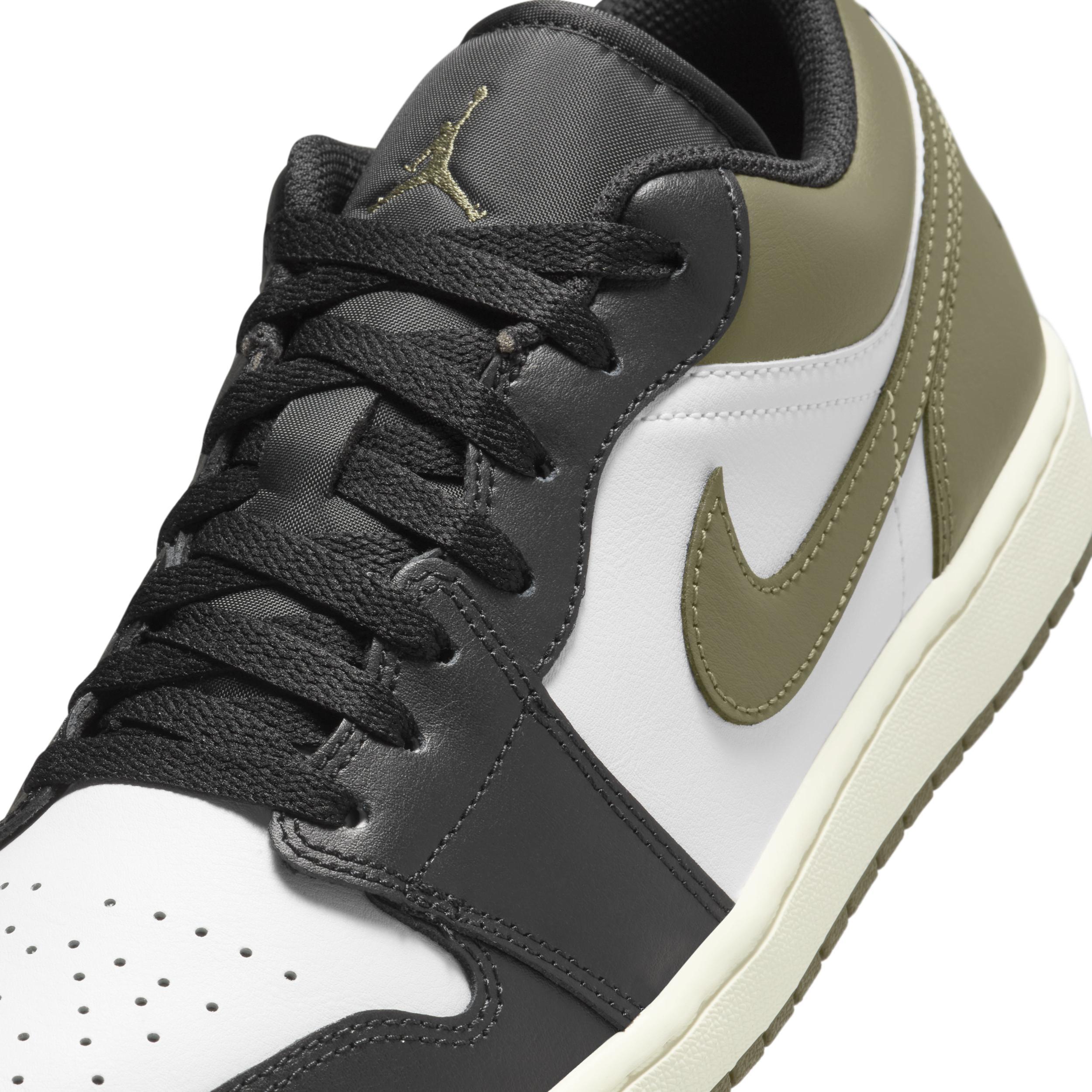 Men's Air Jordan 1 Low Shoes Product Image