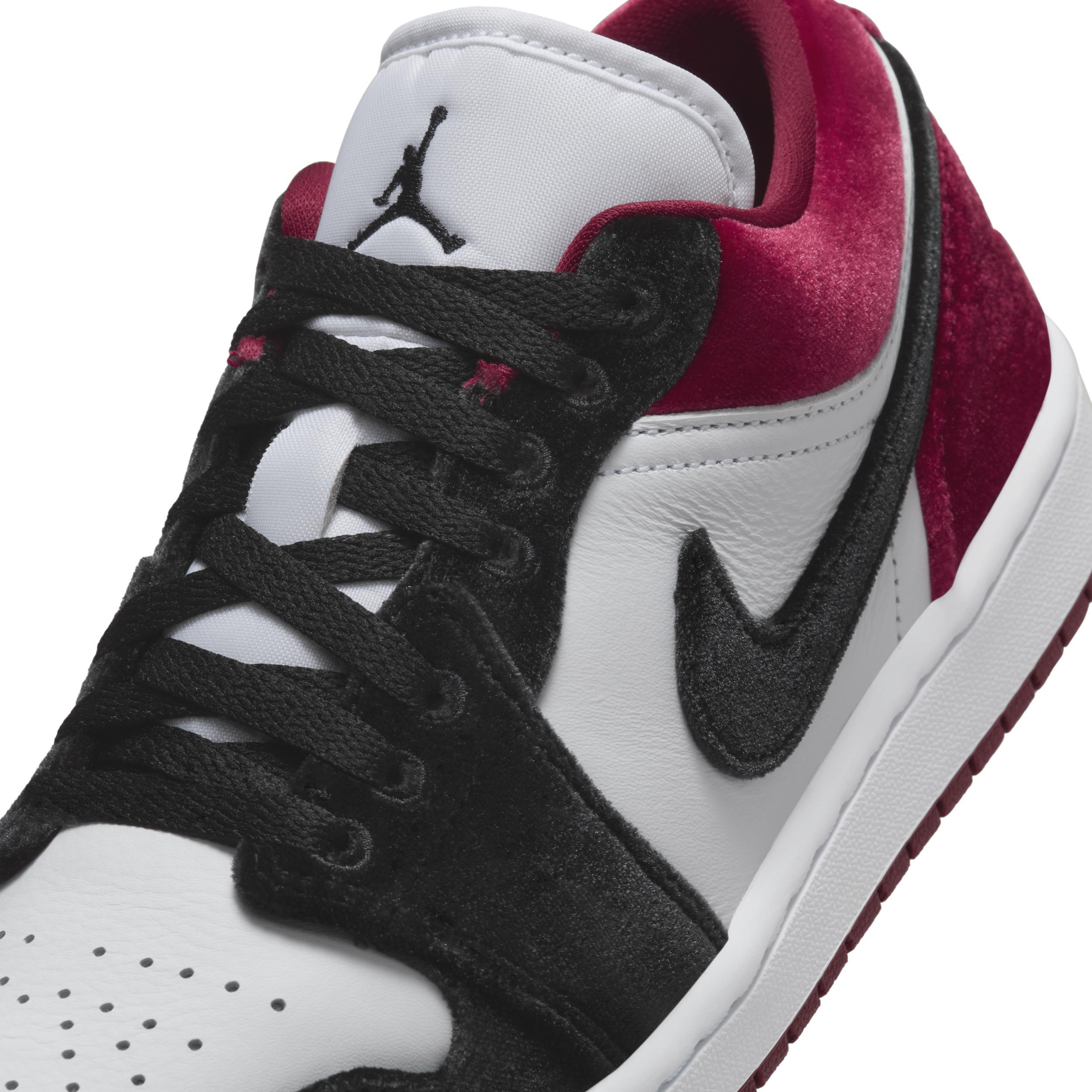 Women's Air Jordan 1 Low SE Shoes Product Image