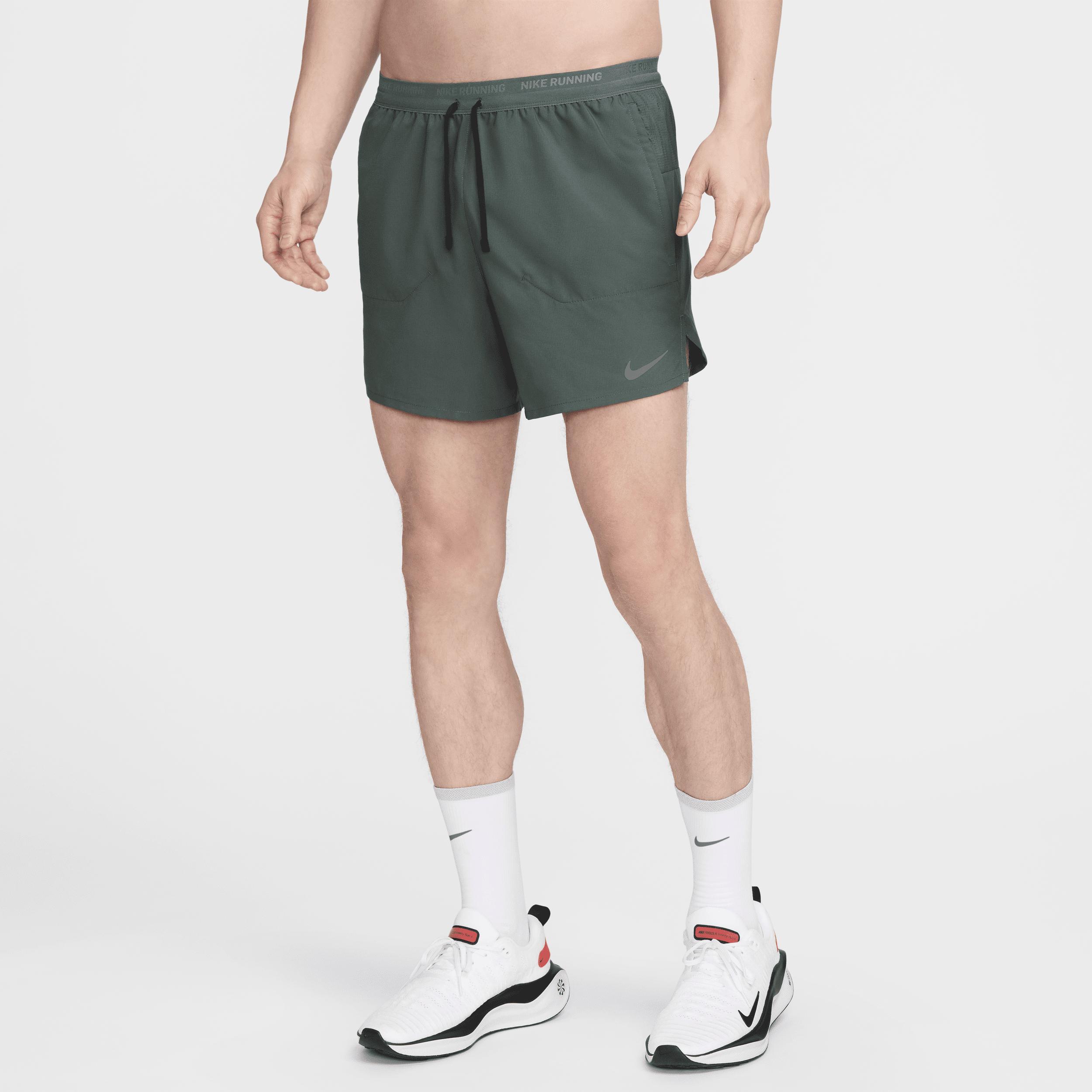 Nike Men's Stride Dri-FIT 5" 2-in-1 Running Shorts Product Image