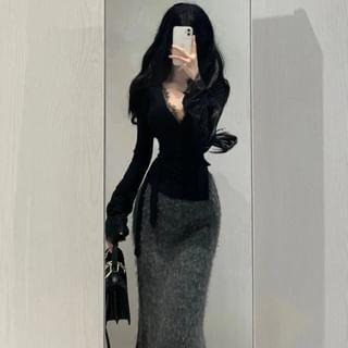 Long-Sleeve V-Neck Plain Lace Trim Knit Top / High Rise Midi Pencil Skirt product image