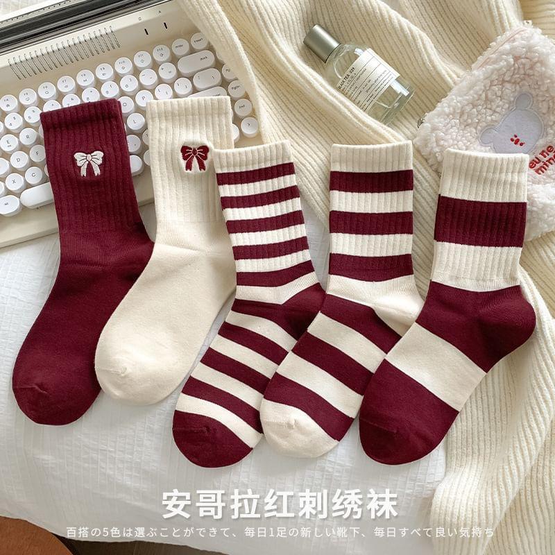 Striped / Bow Embroidered Socks Product Image