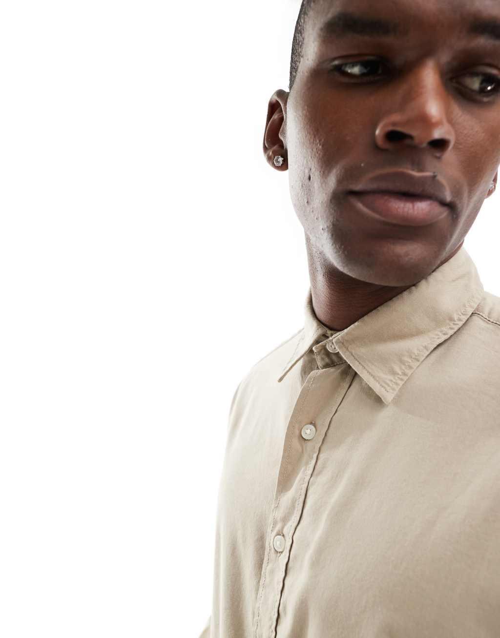 Jack & Jones boxy straight hem shirt in beige Product Image