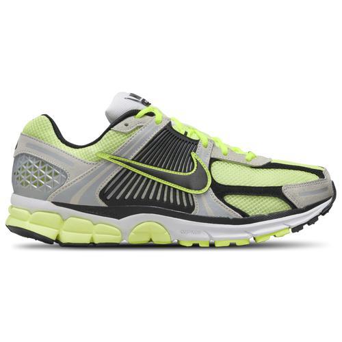 Nike Men's Zoom Vomero 5 Shoes Product Image