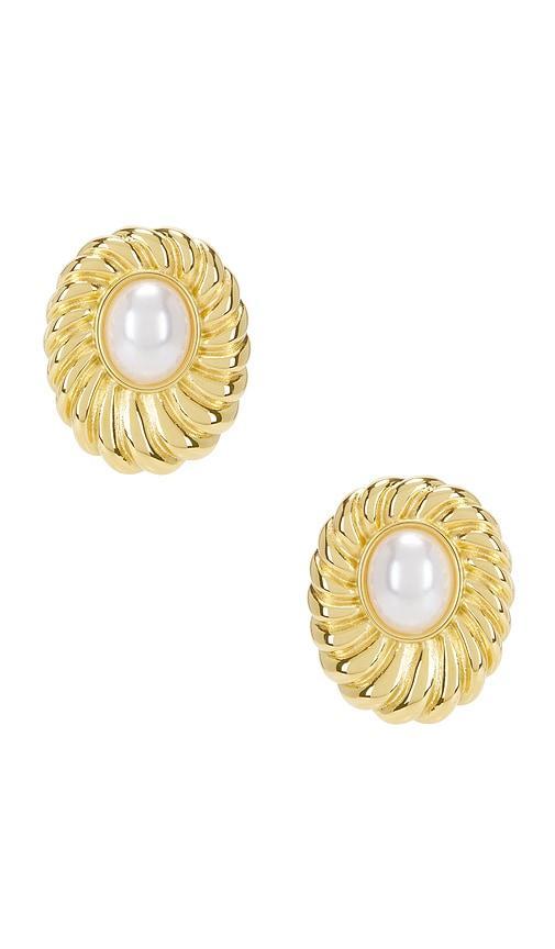 Emilia Pearl Earrings Product Image