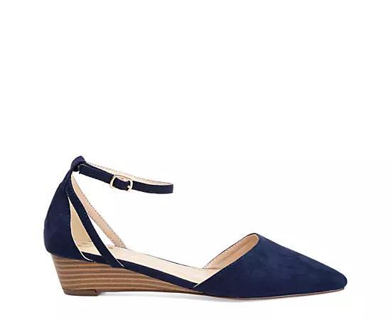 Journee Collection Womens Arkie Pump Product Image