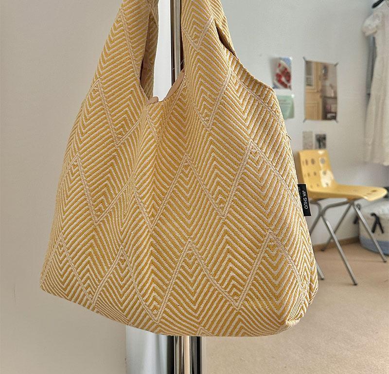 Chevron Print Tote Bag Product Image