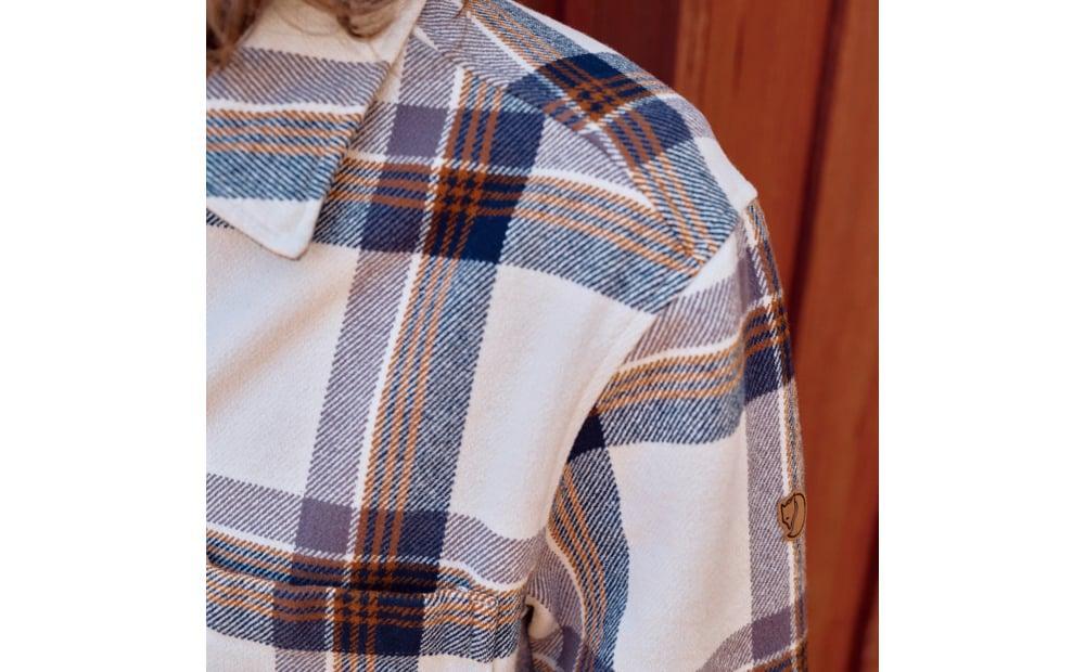 Singi Flannel Overshirt M Product Image