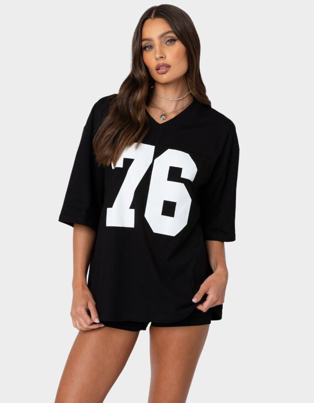 EDIKTED 76 Oversized Tee Product Image