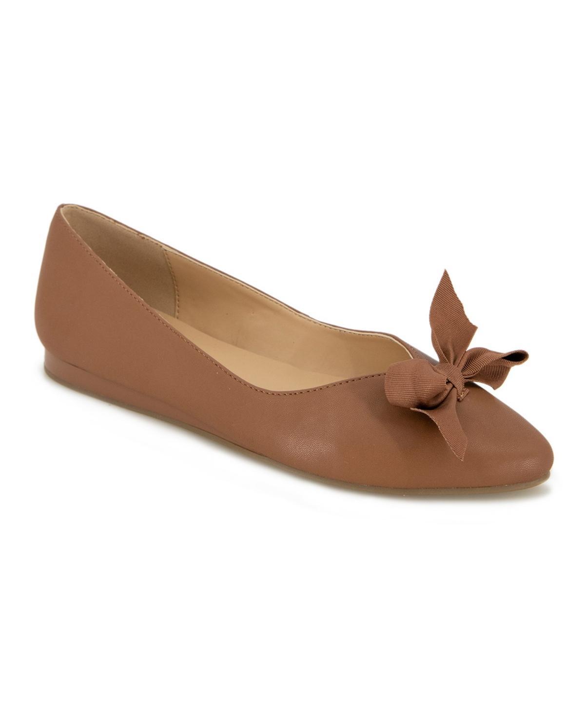 Kenneth Cole Reaction Womens Lily Bow Flats Product Image