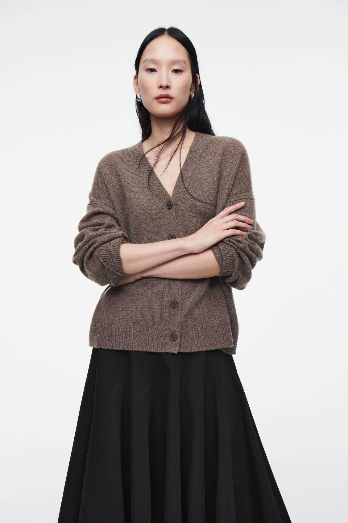 PURE CASHMERE CARDIGAN product image