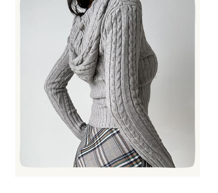 Cable Knit Zip-Up Crop Cardigan Product Image