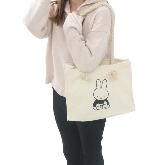 Miffy Shopping Tote Bag Product Image