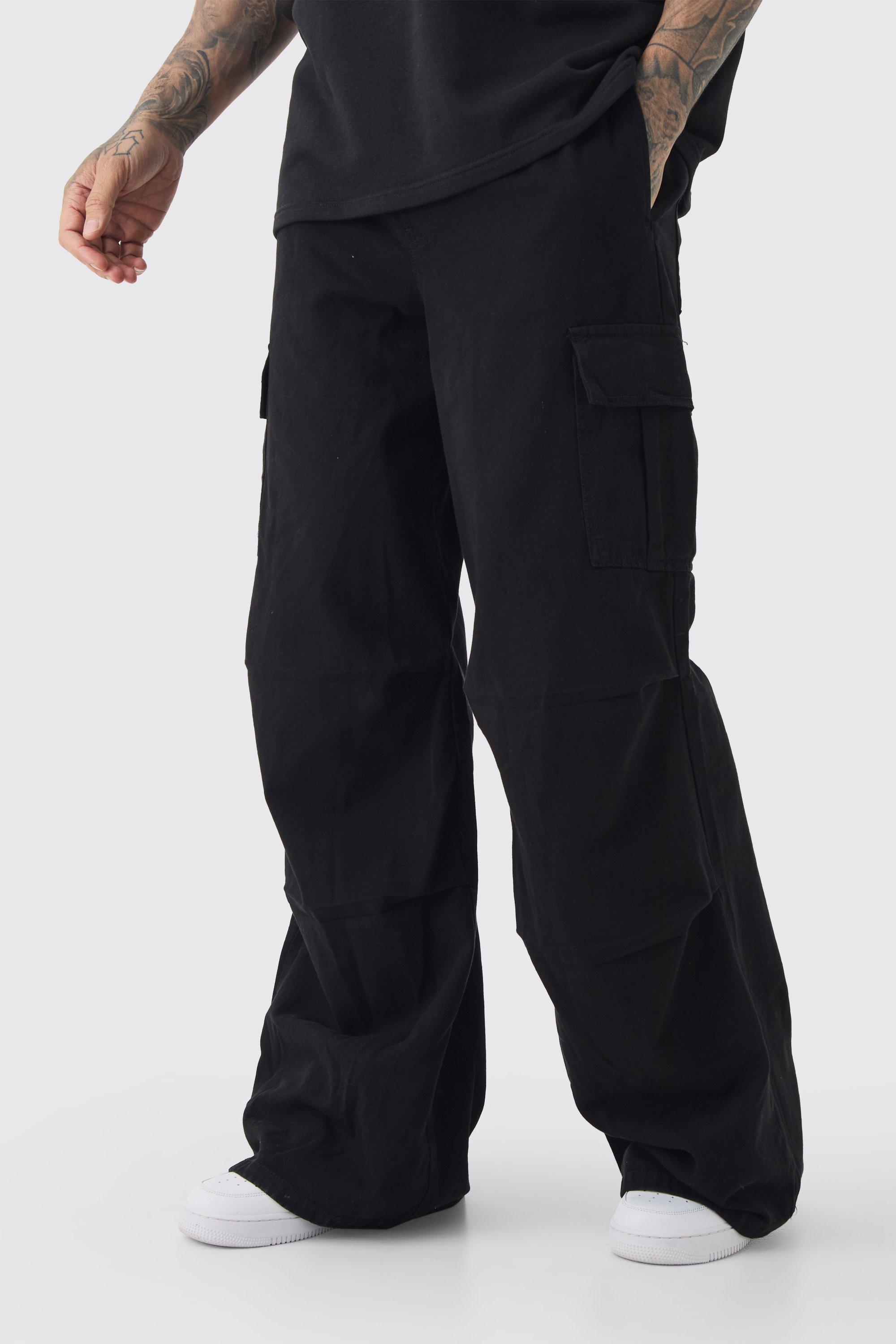 Tall Extreme Baggy Fit Cargo Pants In Black | boohooMAN USA Product Image