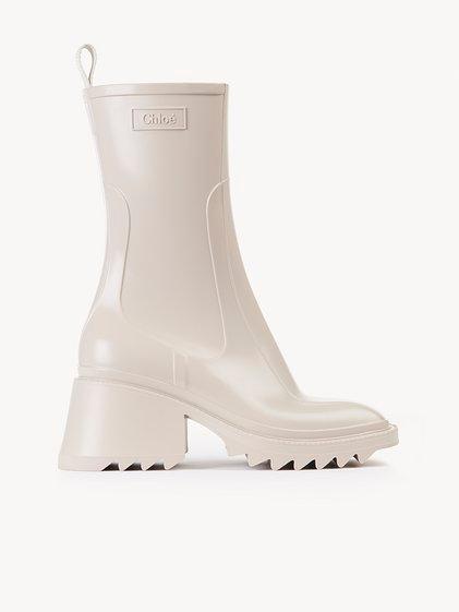 Betty rain boot Product Image