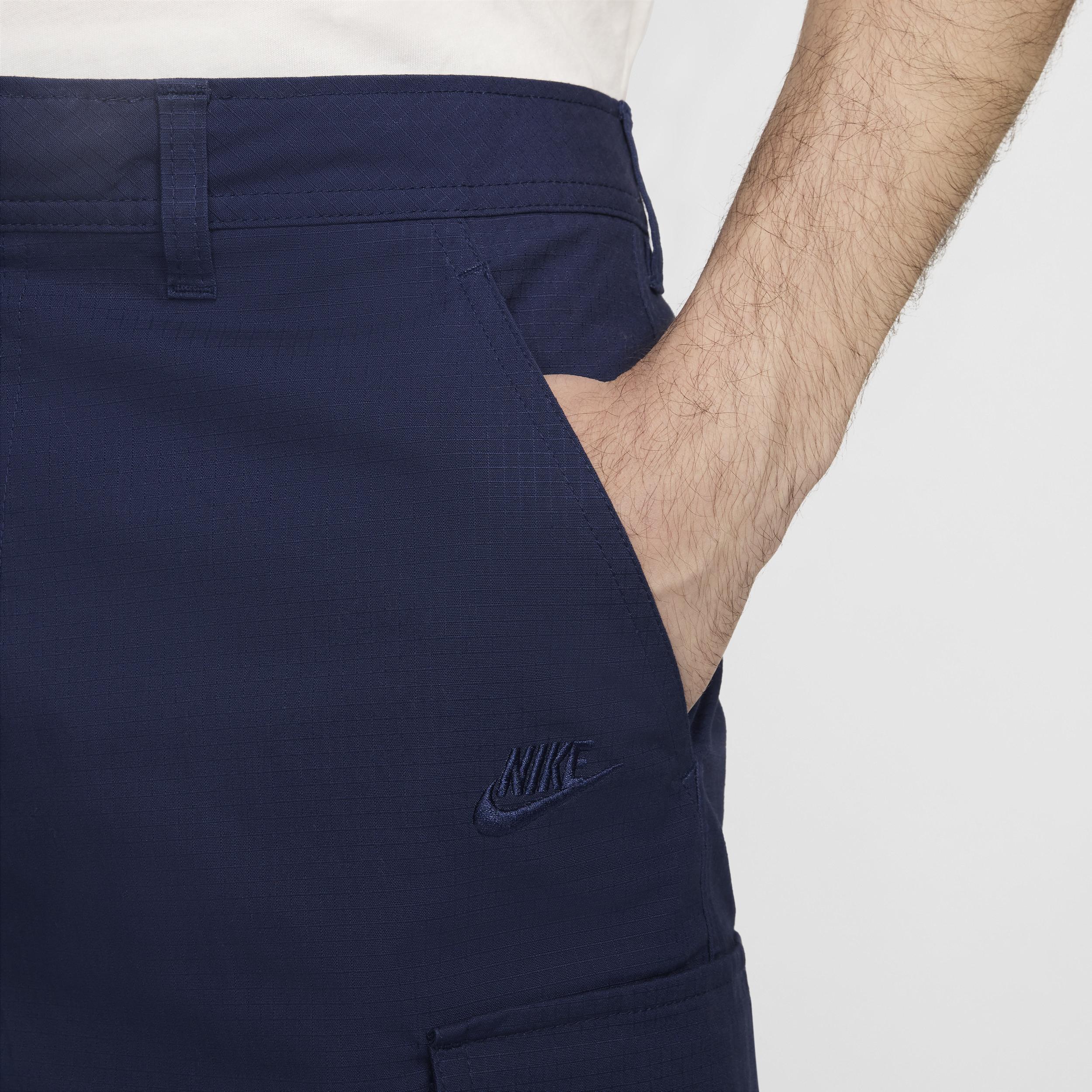 Nike Club Men's Woven Cargo Shorts Product Image