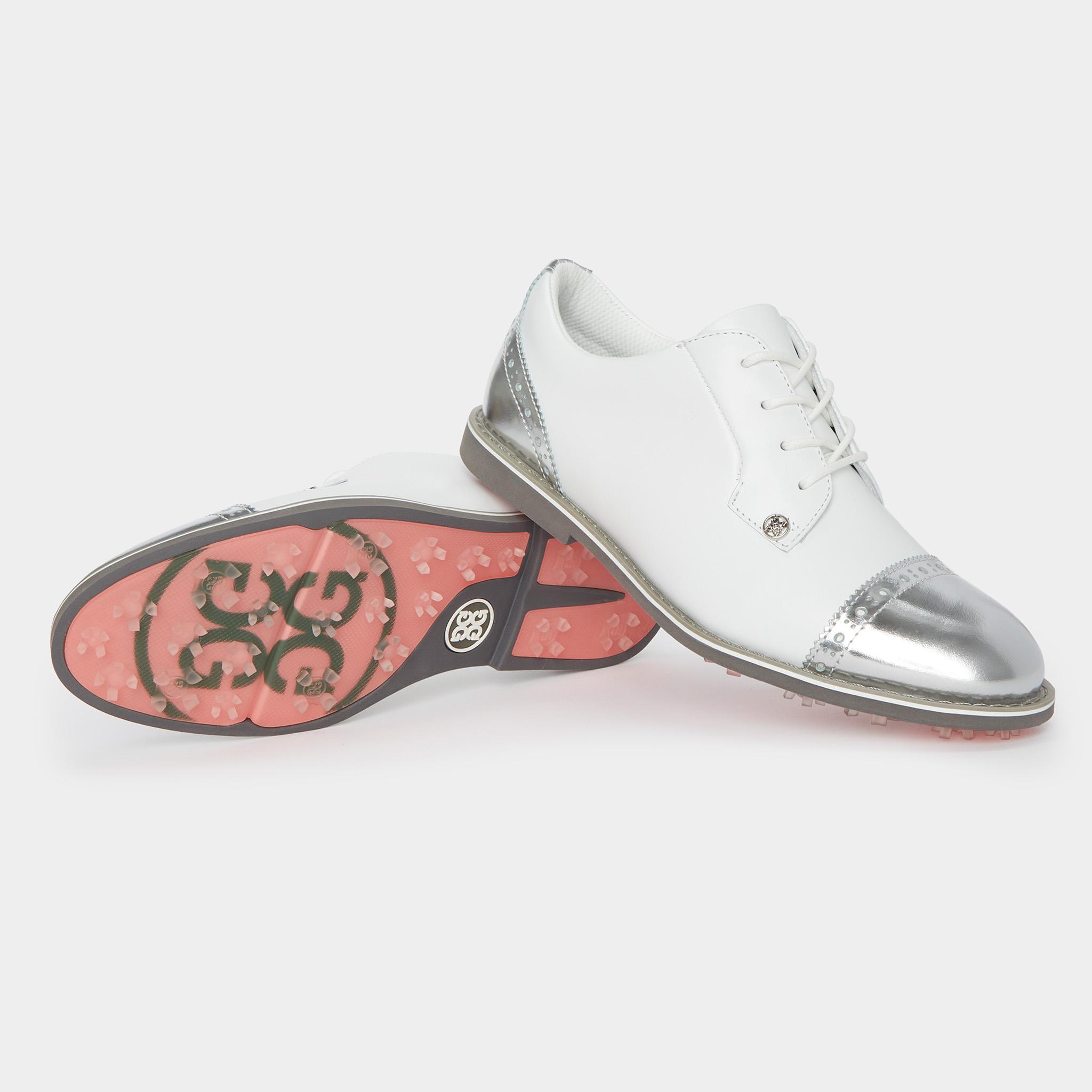 WOMEN'S GALLIVANTER LEATHER CAP TOE GOLF SHOE Product Image