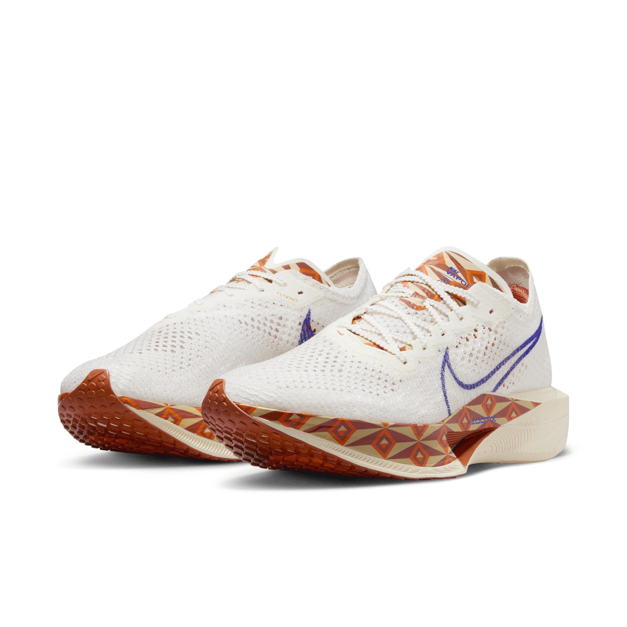 Nike Men's Vaporfly 3 Premium Road Racing Shoes Product Image