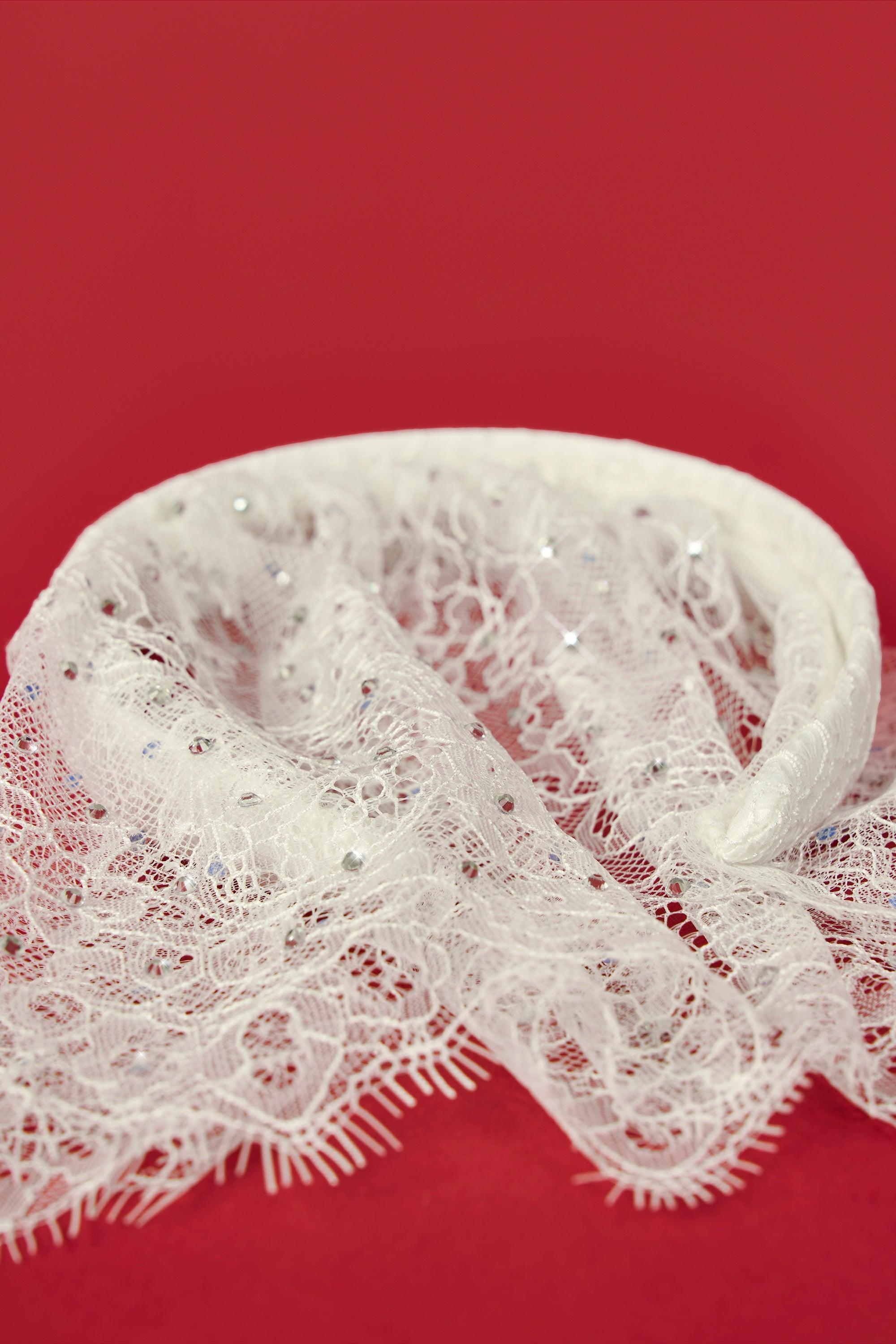 Lace Veil Headband in White Product Image