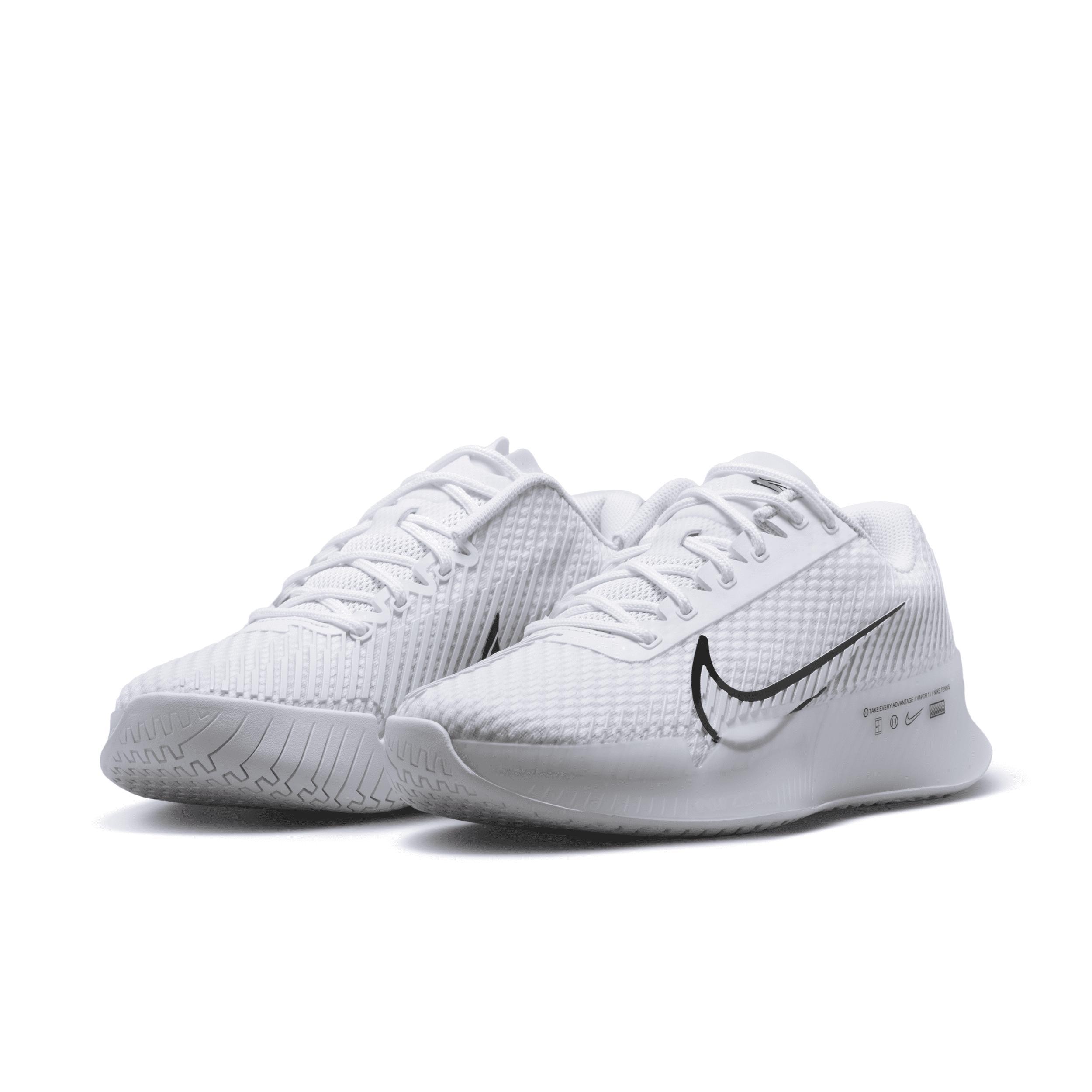 Nike Women's Court Air Zoom Vapor 11 Hard Court Tennis Shoes Product Image