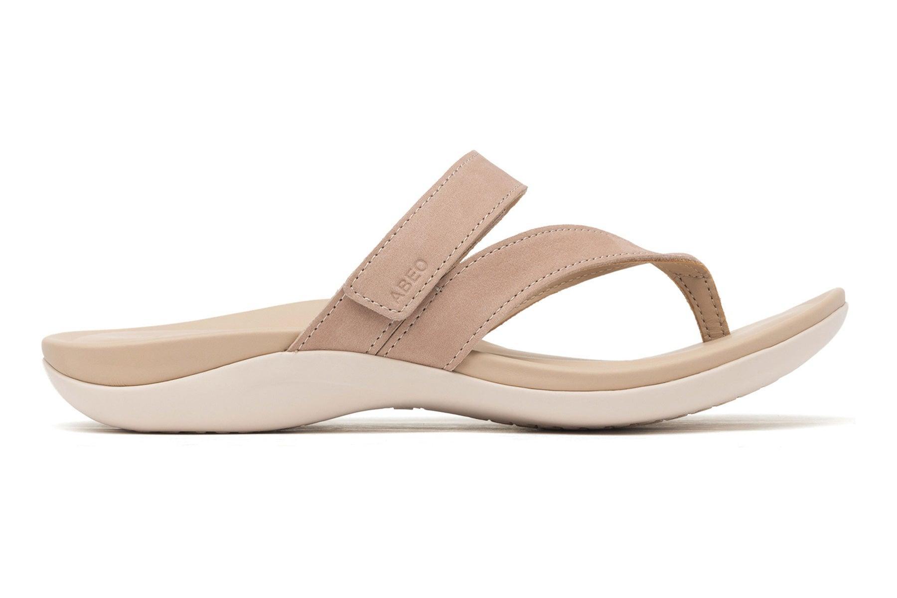 Oasis Thong Sandal Metatarsal Female Product Image