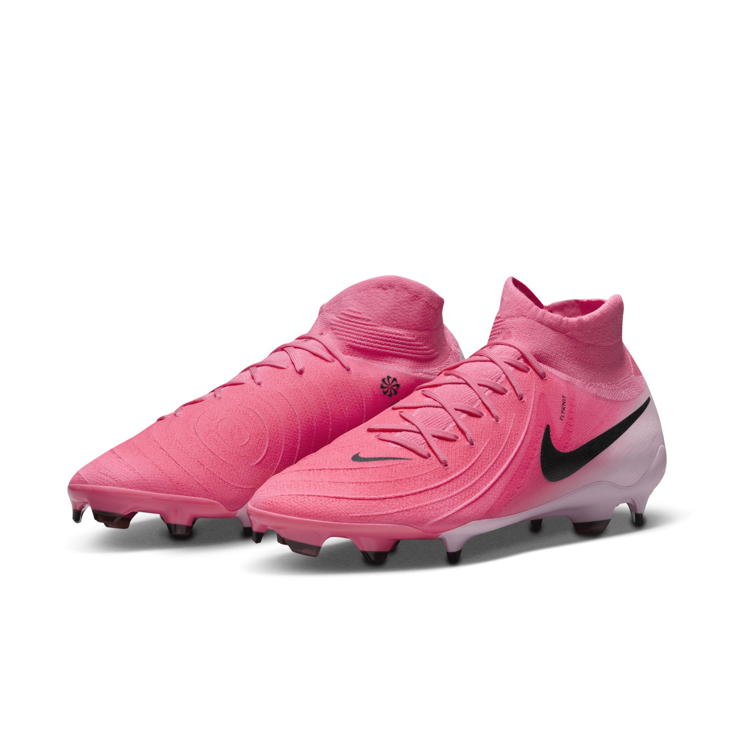 Nike Men's Phantom Luna 2 Pro FG High-Top Soccer Cleats Product Image