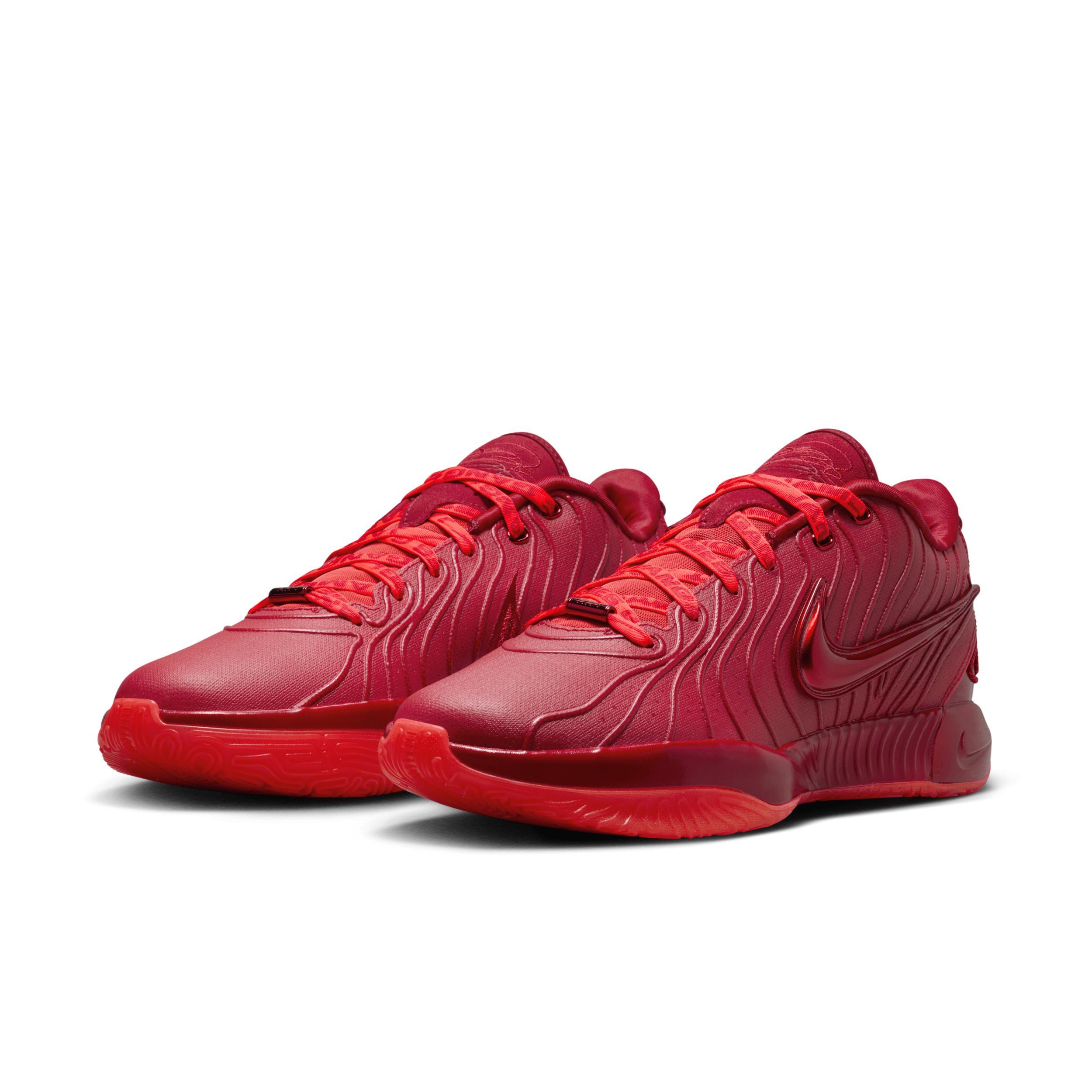 Nike Men's LeBron XXI Basketball Shoes Product Image