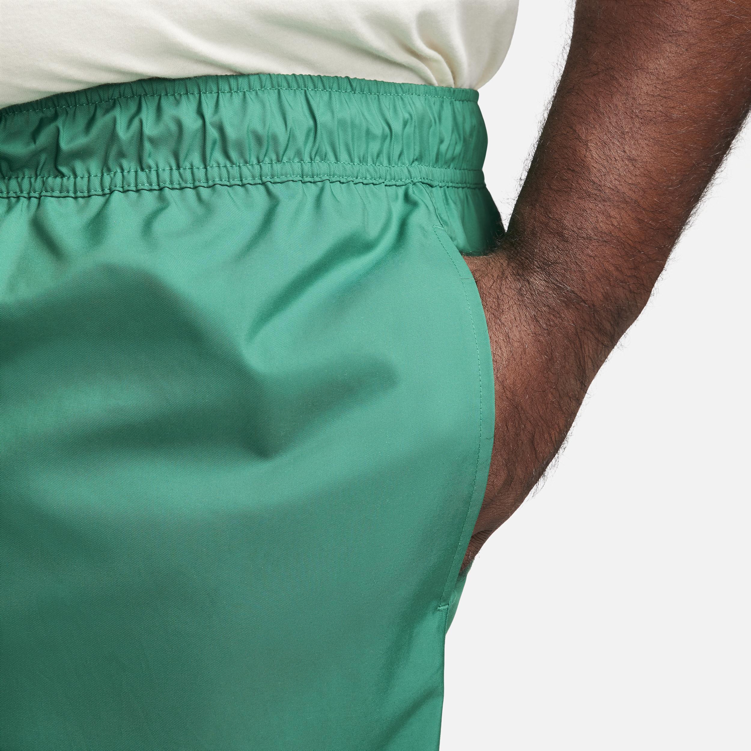 Nike Men's Club Woven Flow Shorts Product Image