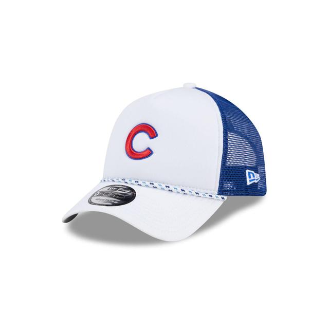 Chicago Cubs Court Sport 9FORTY A-Frame Trucker Hat Male Product Image