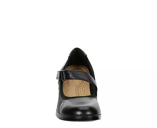 Clarks Womens Emily 2 Mabel Pump Product Image