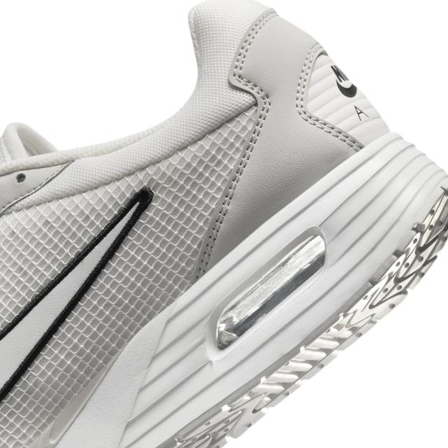 Nike Men's Air Max Solo Shoes Product Image