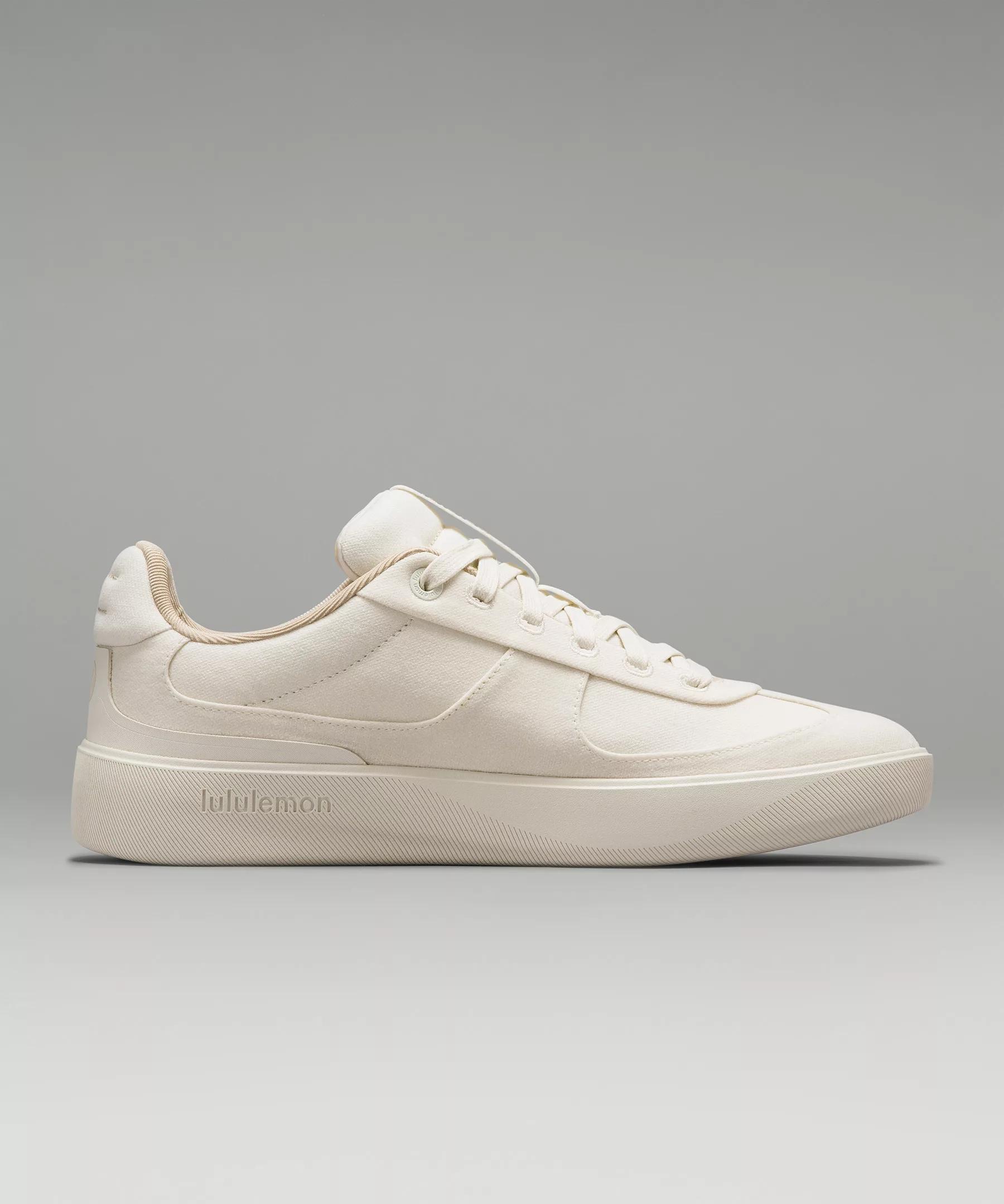 Cityverse Men's Canvas Sneaker Product Image