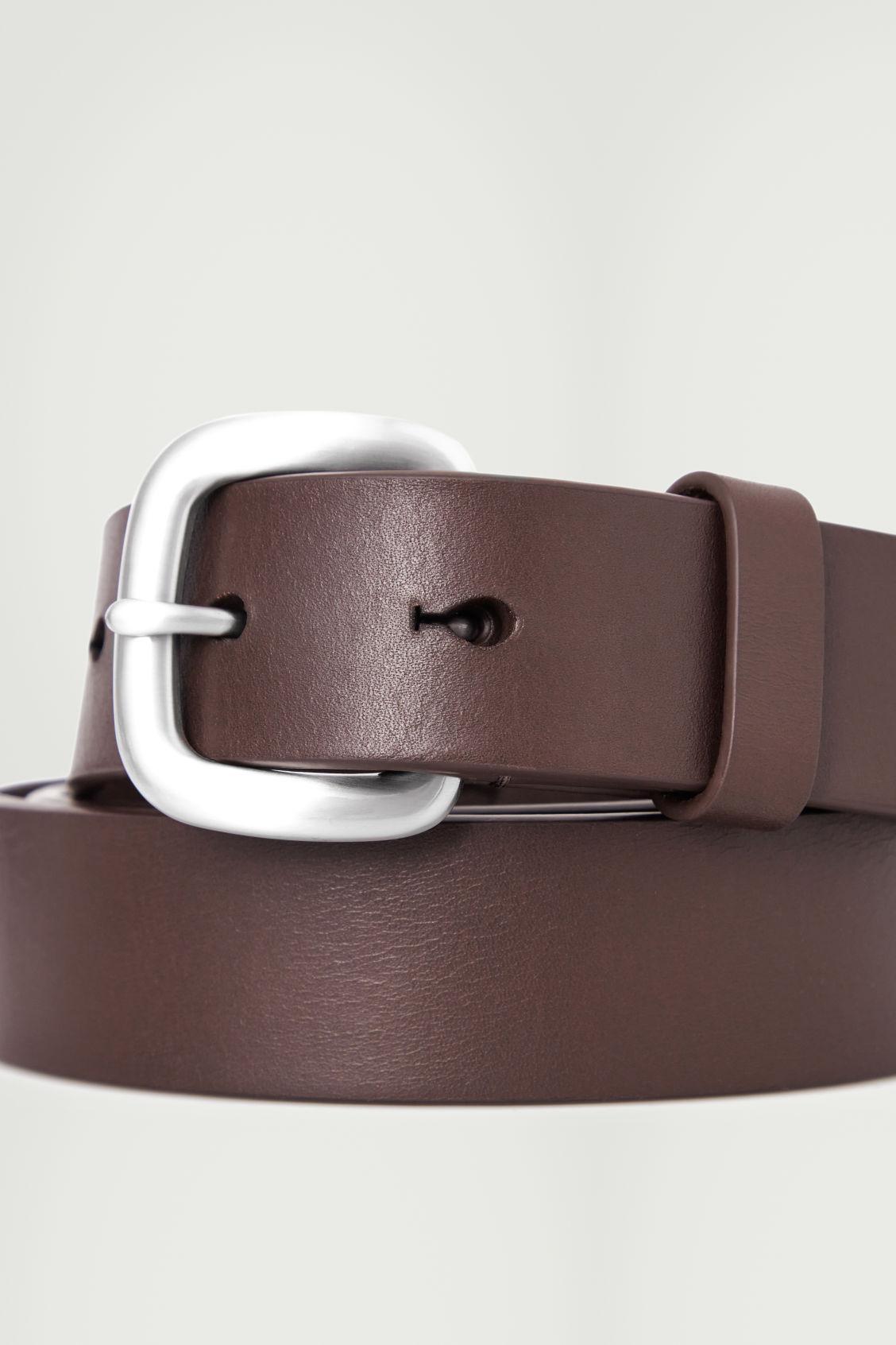 LEATHER BELT Product Image