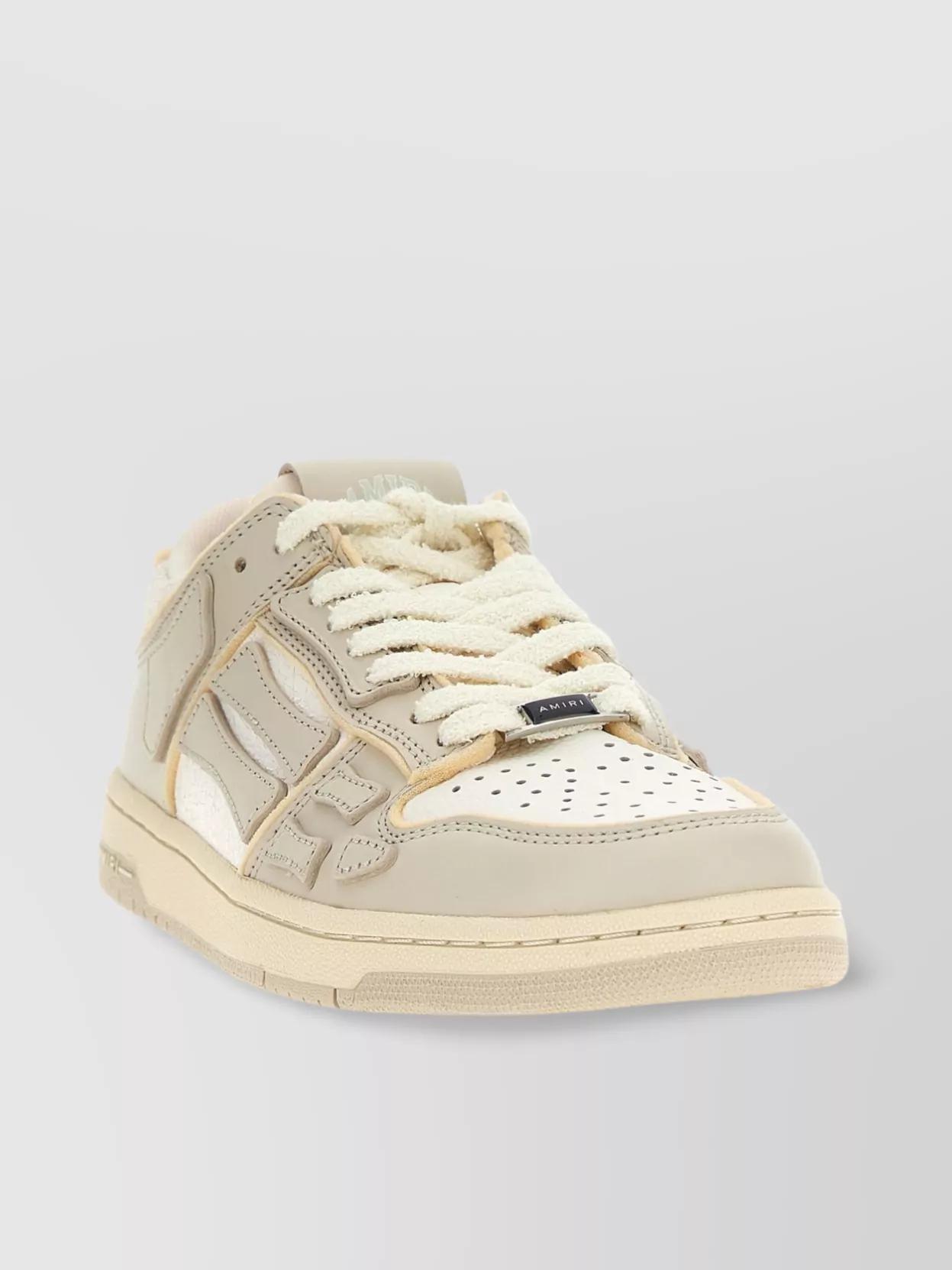 Sneaker Skel Top Low In Beige Product Image