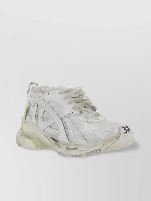 BALENCIAGA Sneakers In White Product Image