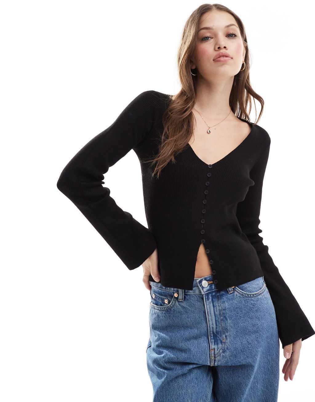 Pretty Lavish button front fitted cardigan in black Product Image