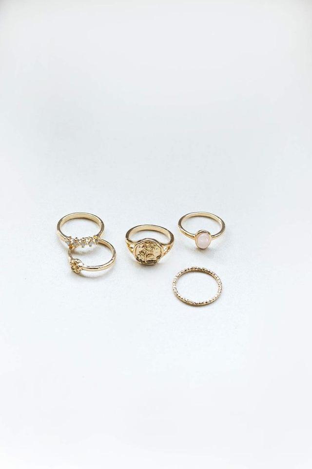 Sonia Ring Pack Gold Product Image