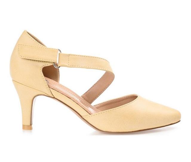 Women's Journee Collection Tillis Pumps Product Image