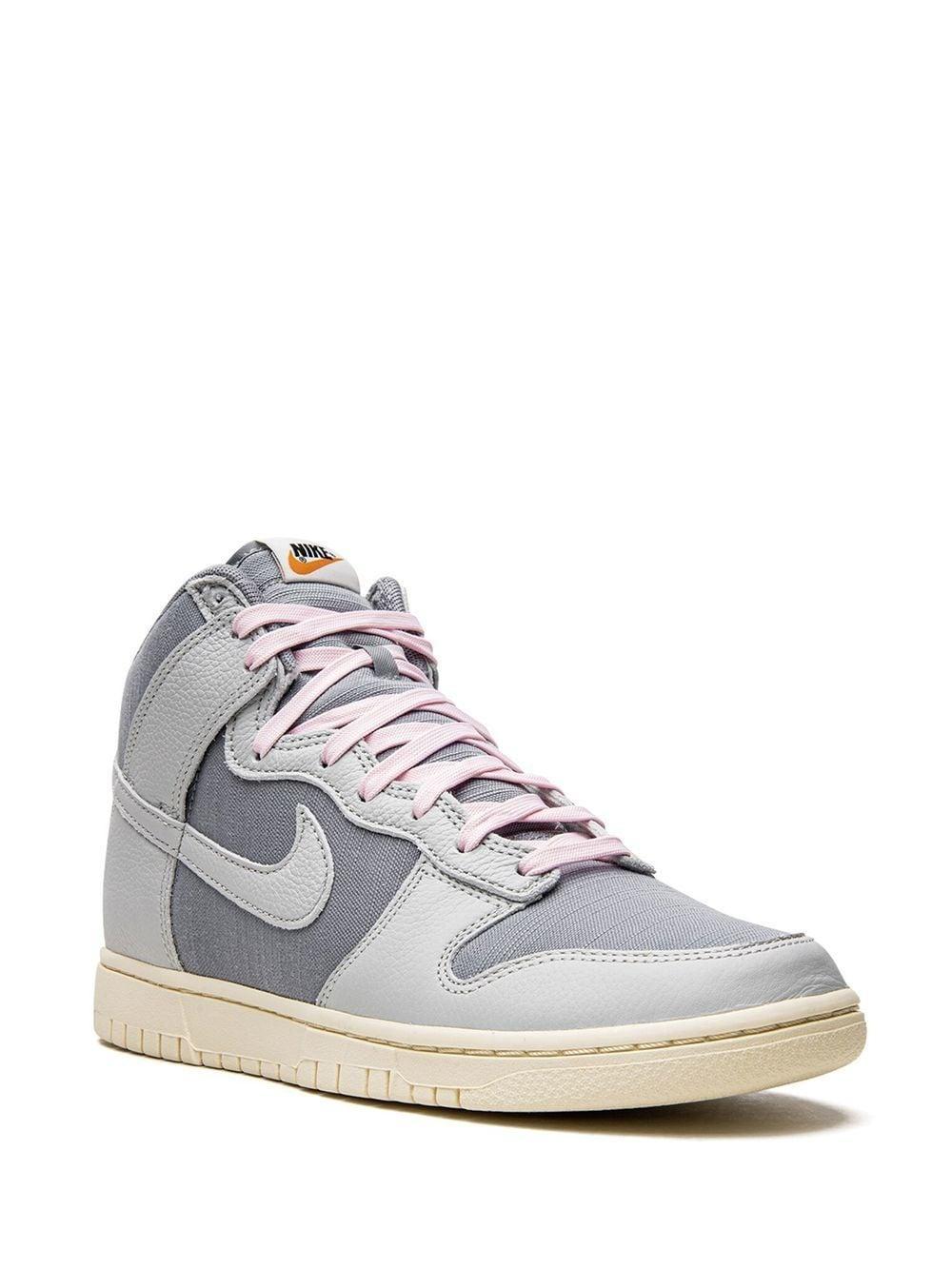 Dunk Hi Retro "certified Fresh" Sneakers In Grey Product Image