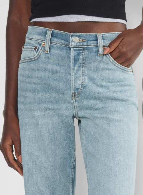 mid-rise wide leg crop jean Product Image