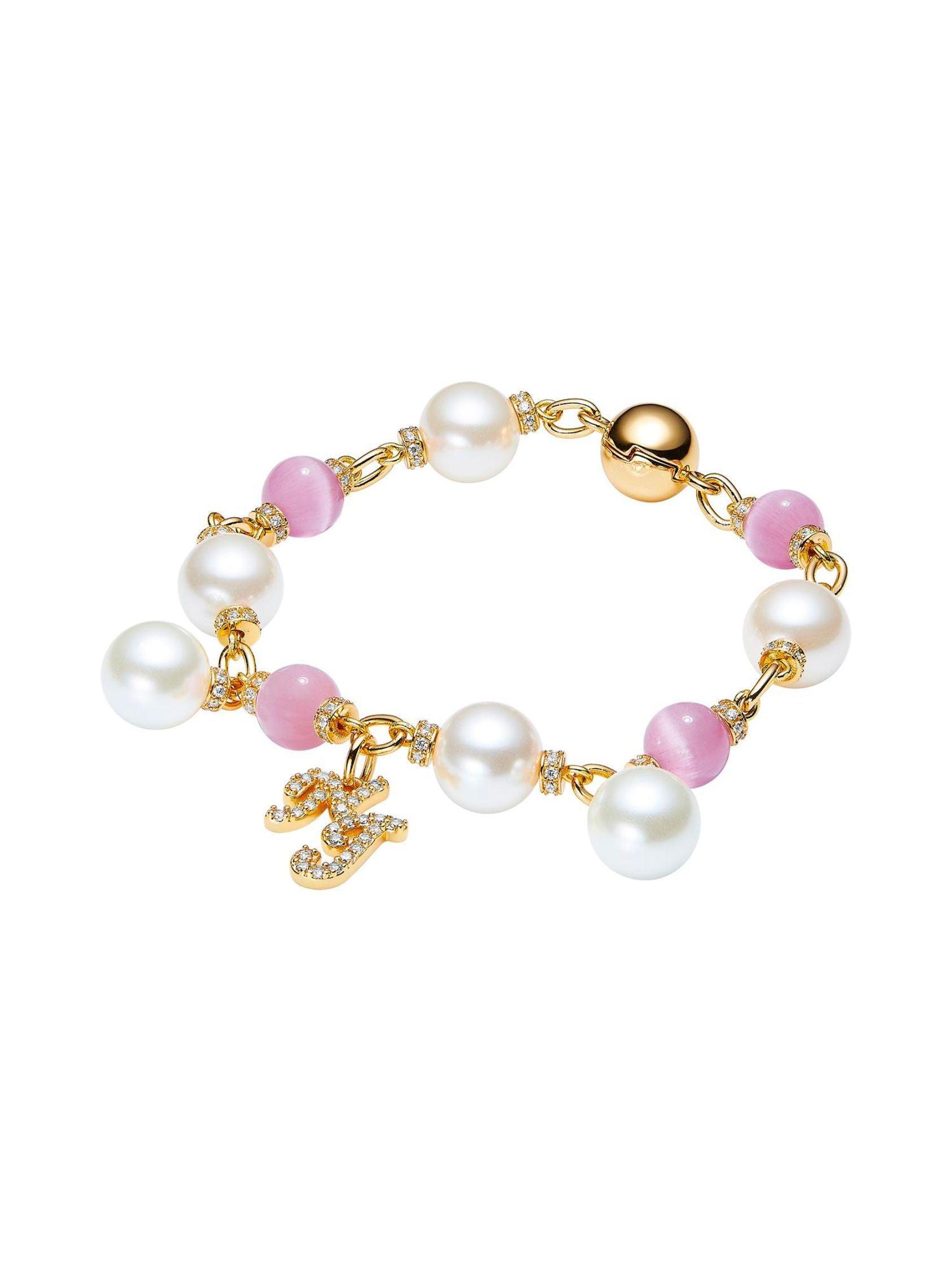 Emily Pearl Bracelet Product Image