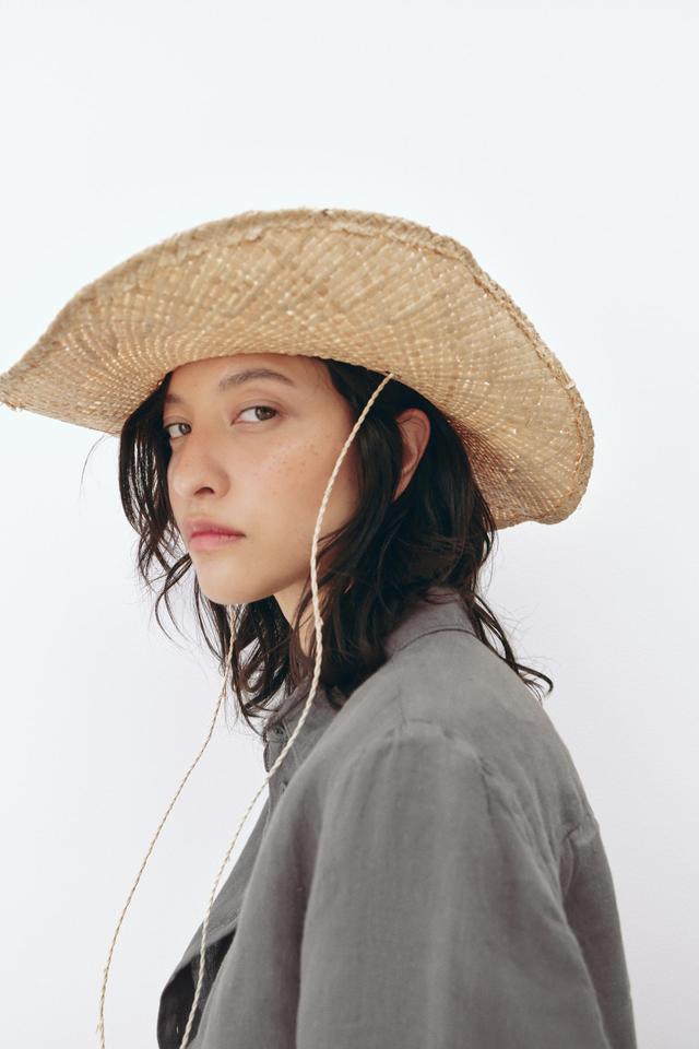 RAFFIA COWBOY HAT Product Image