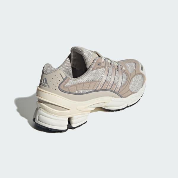 OZWEEGO Pro Shoes Product Image