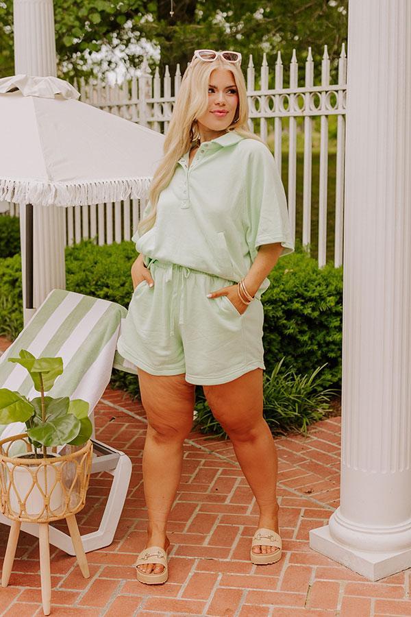 Casual Ease Shorts Curves Product Image